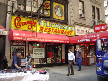 Carnegie_deli_exterior.jpeg Carnegie_deli_exterior.jpeg