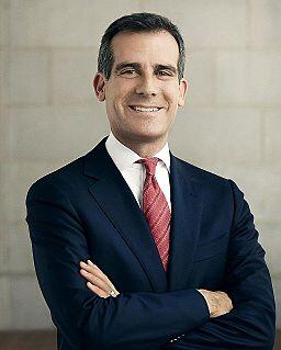 Eric_Garcetti_in_Suit_and_Tie.jpg Eric_Garcetti_in_Suit_and_Tie.jpg