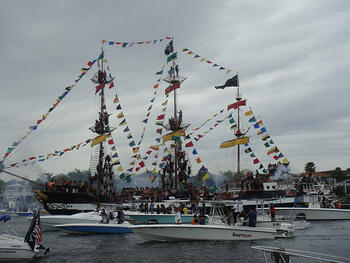 Gasparilla; Tampa FL 2010.jpg Gasparilla; Tampa FL 2010.jpg