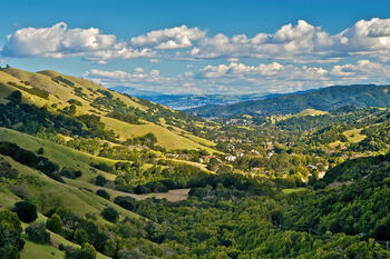 Lucas-Valley-Marin-County.jpg Lucas-Valley-Marin-County.jpg