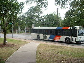 METRO_Bus_on_Cullen_Boulevard.jpg METRO_Bus_on_Cullen_Boulevard.jpg