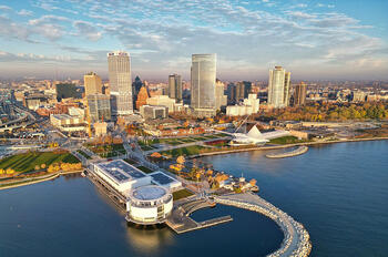 Milwaukee_Skyline_aerial_2023.jpg Milwaukee_Skyline_aerial_2023.jpg