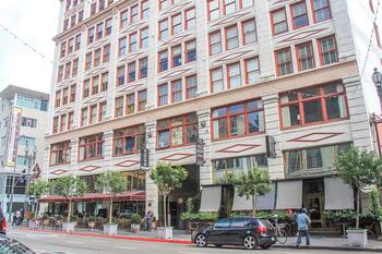 San_Fernando_Building_Downtown_Los_Angeles.jpg San_Fernando_Building_Downtown_Los_Angeles.jpg
