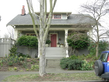 Seattle_-_Bryant_neighborhood_01.jpg Seattle_-_Bryant_neighborhood_01.jpg