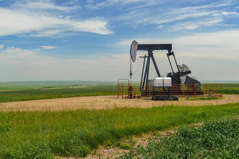 alberta-canada-pumpjack.jpg alberta-canada-pumpjack.jpg