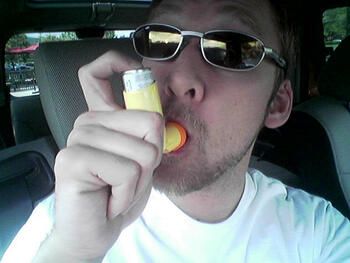 asthma inhaler very cool.jpg asthma inhaler very cool.jpg