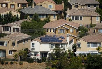 house_solar.jpg house_solar.jpg
