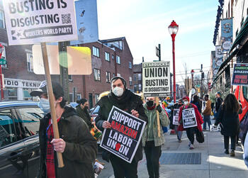 workers-demonstrate-pro-union.jpg workers-demonstrate-pro-union.jpg