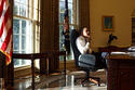 512px-Barack_Obama_thinking,_first_day_in_the_Oval_Office.jpg