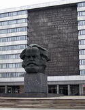 Karl_Marx_memorial.jpg Karl_Marx_memorial.jpg