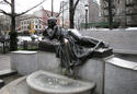 straus-park.jpg straus-park.jpg